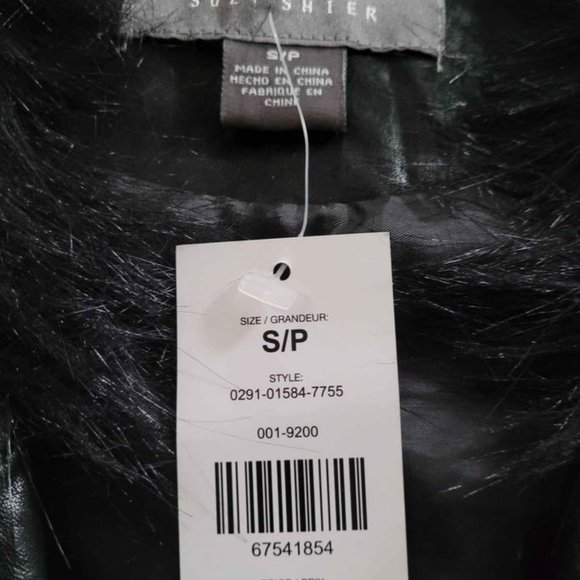 BNWT Faux fur and leather sleeveless jacket - Picture 2 of 2